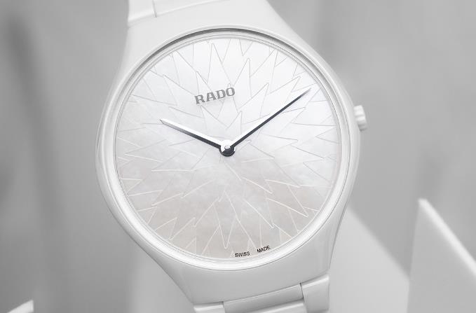 时髦入秋，玩转“腕间抢镜法则”（图）